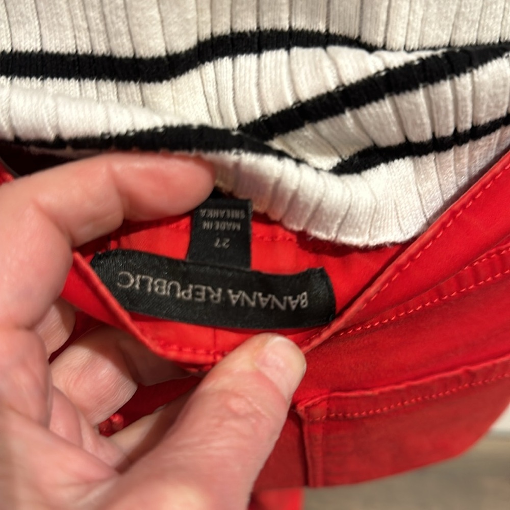 BANANA REPUBLIC red pants, size 27 - Picture 5 of 6